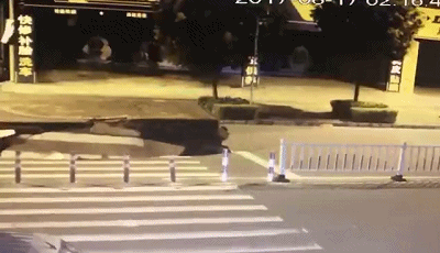 2_20170817150823.gif