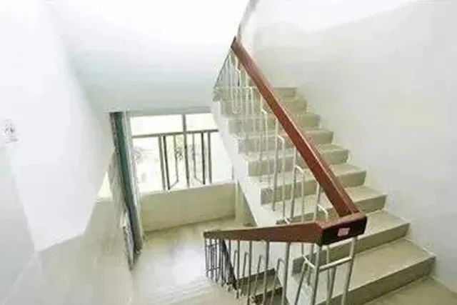 577.jpg