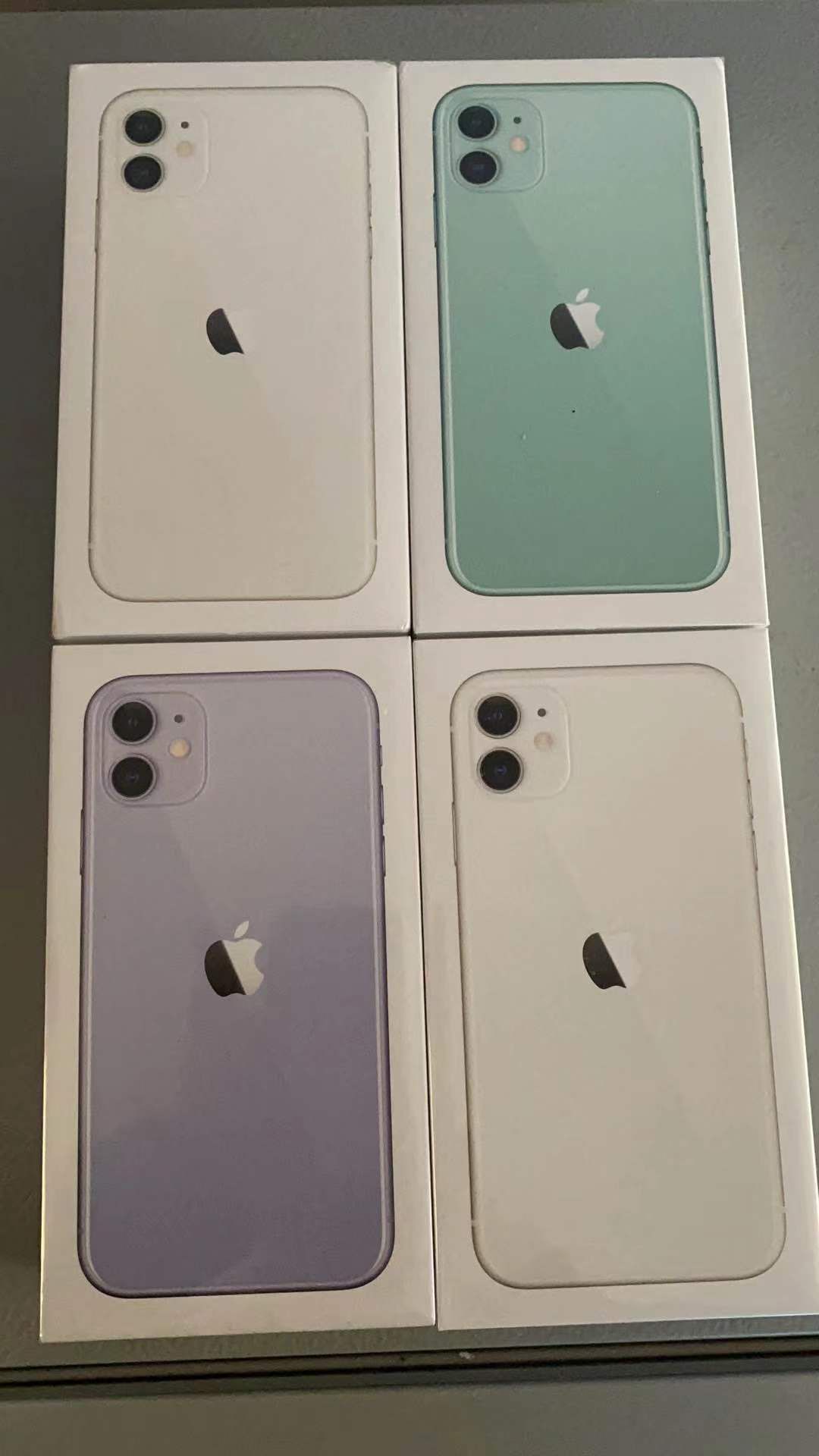 便宜出4台全新的苹果11手机