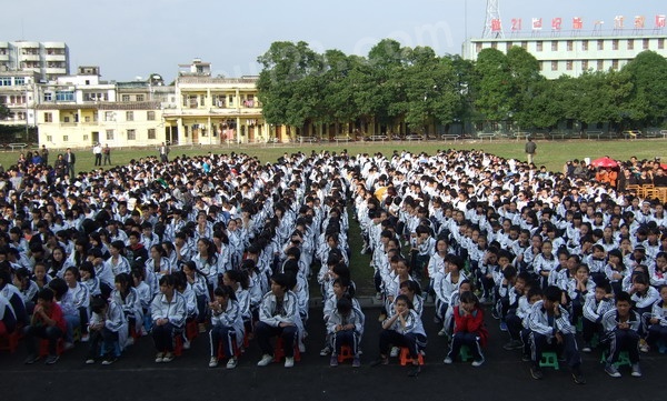 合浦师范附中图片