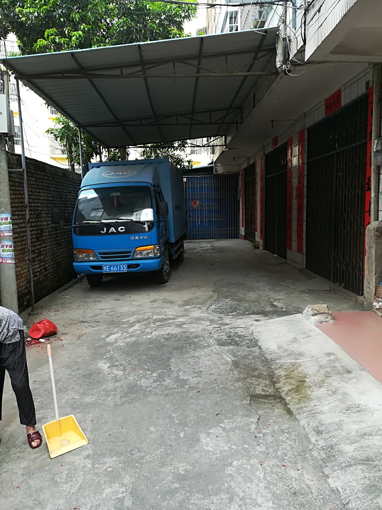 163301c90fz1eiimffo05a.jpg