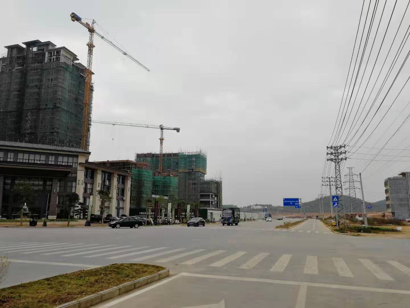 170512fw010pr6zn19zi01.jpg