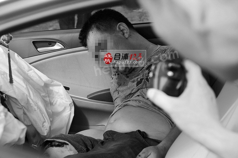 Ƭ 010.jpg