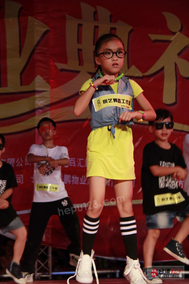 Ƭ 051.jpg