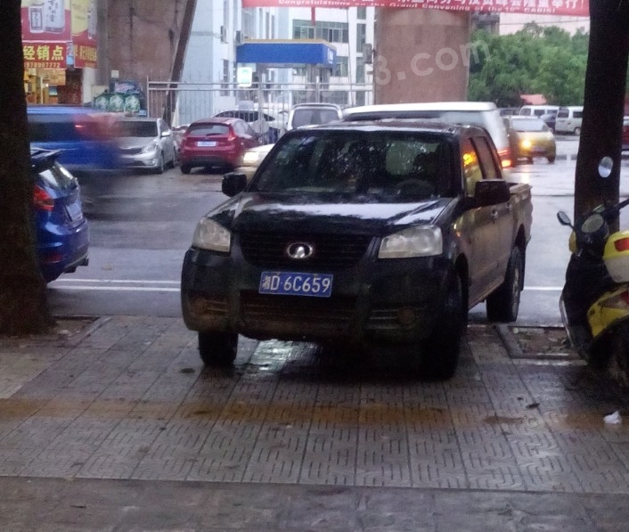 QQͼƬ20130906020452.jpg