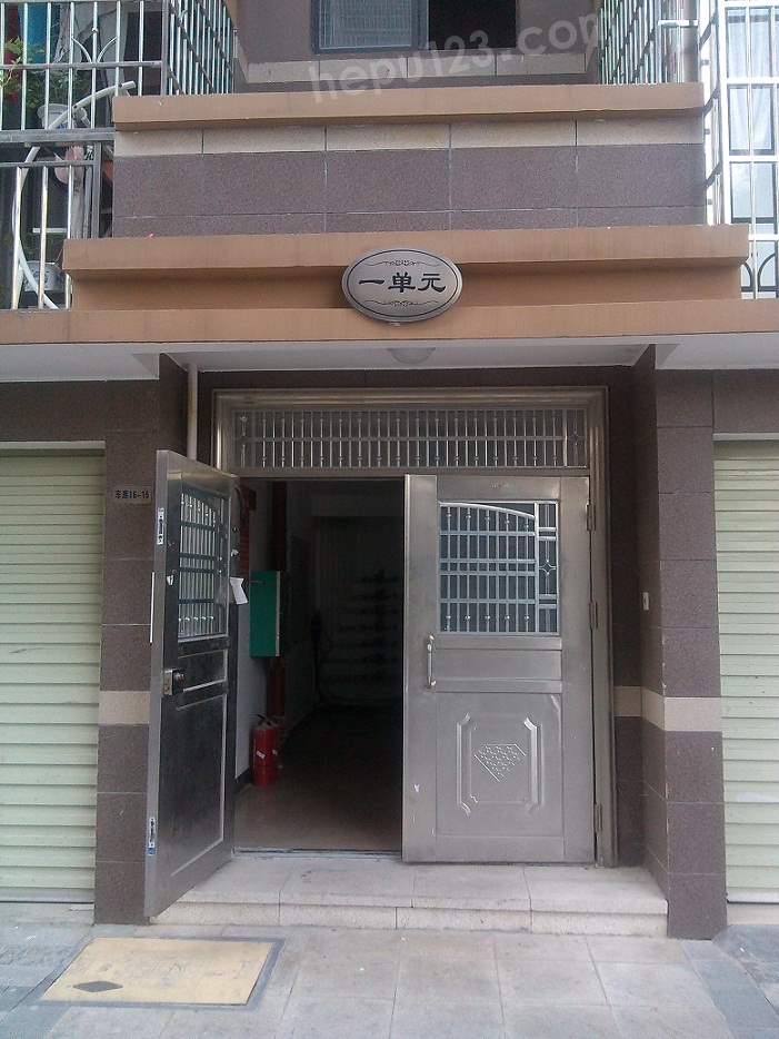 ¥״