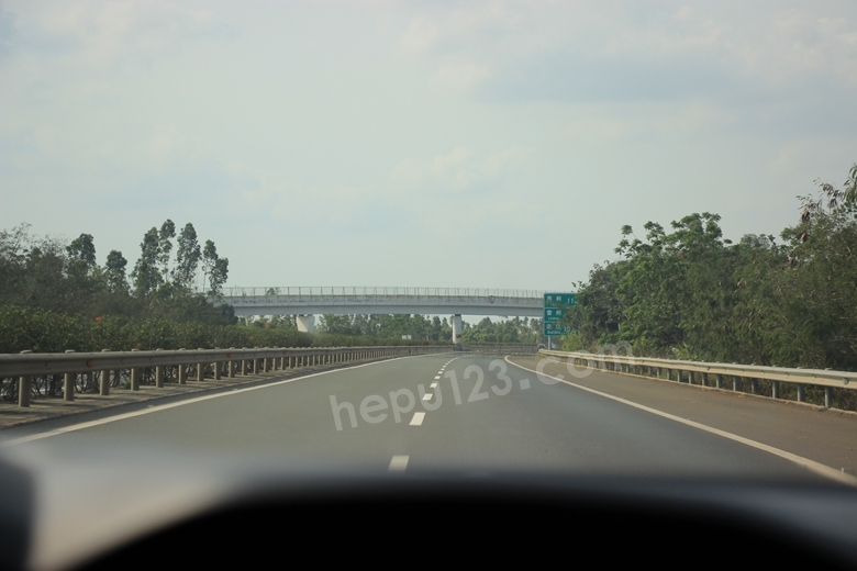 Ƭ 610.jpg