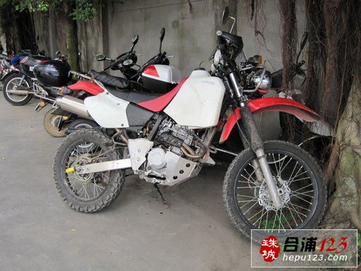 Ƭ 065.jpg