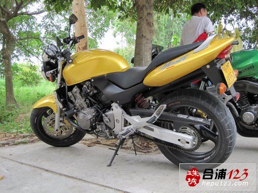 Ƭ 056.jpg