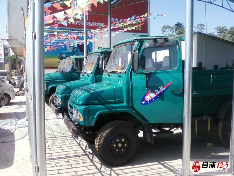 Ƭ-0005.jpg